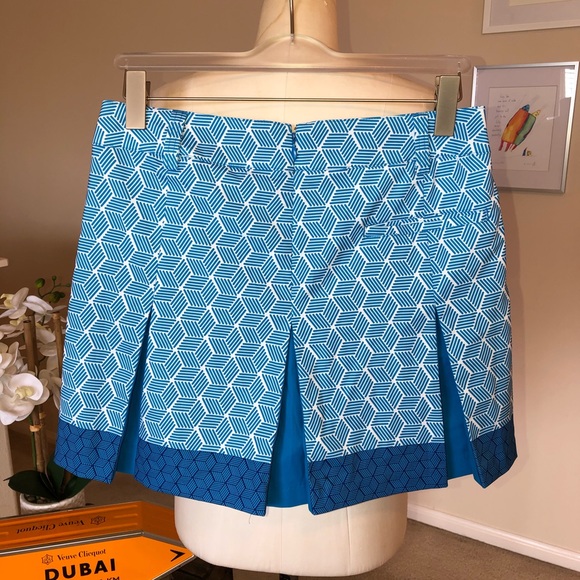 PUMA blue and white graphic print golf/tennis skirt - Picture 2 of 4